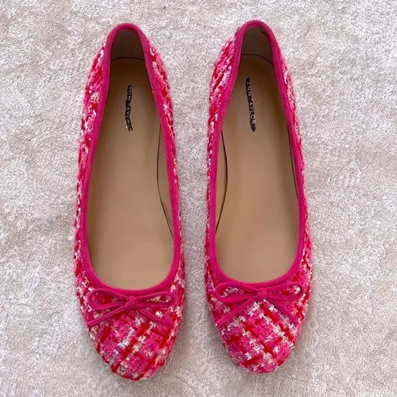 Brand New Ann Taylor Pink Tweed Ballet Flats Bow 1/2&quot; Heel Padded Footbed