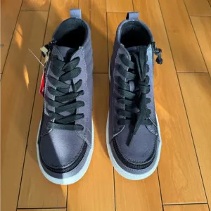 BRAND NEW Billy footwear Black High-Top Sneakers with White Sole and Red Accent