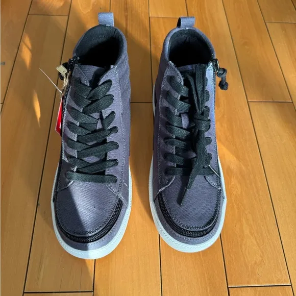 BRAND NEW Billy footwear Black High-Top Sneakers with White Sole and Red Accent