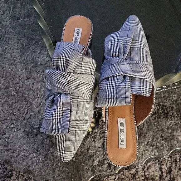 BRAND NEW CAPE ROBBIN  POINTED TOE WOMEN&quot;S BOWTIE MULE LOAFERS SLIP-ON FLAT