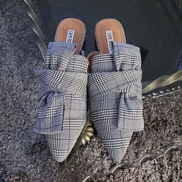 BRAND NEW CAPE ROBBIN  POINTED TOE WOMEN&quot;S BOWTIE MULE LOAFERS SLIP-ON FLAT