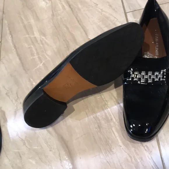 Brand new Donald J Pliner Balton Apron Toe Loafers