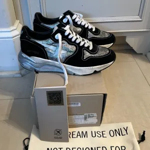 Brand new golden goose running sole sneakers
