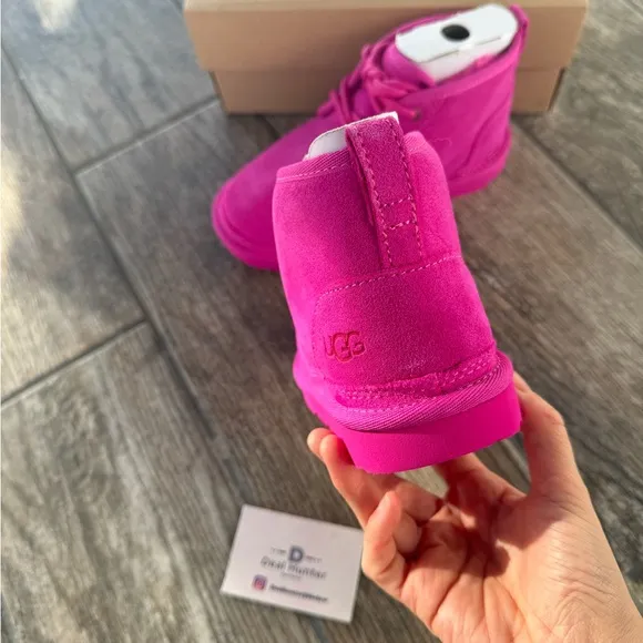 Brand New UGG Kids Neumel II Boots 1017320K-RCR Pink