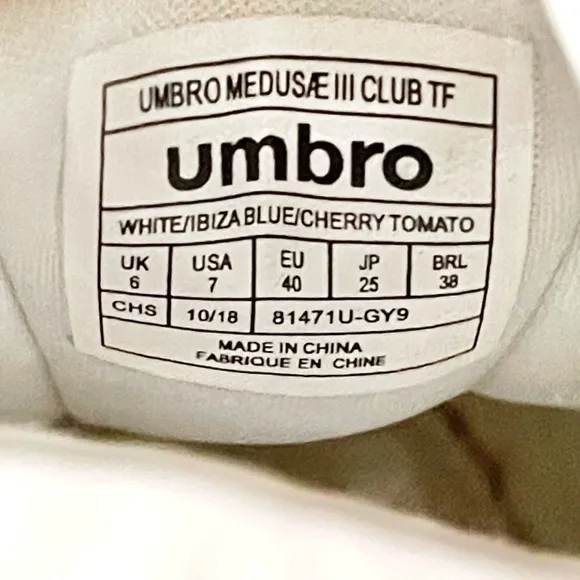 BRAND NEW Umbro Medusae 3 Club TF Sneakers