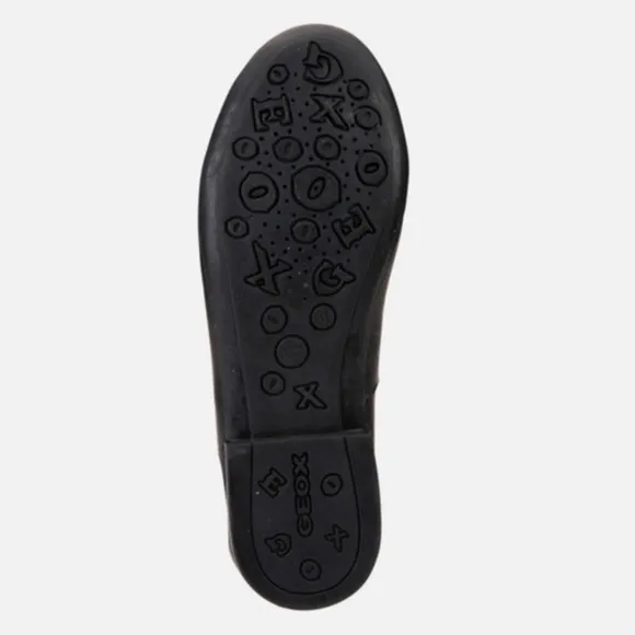 Brand New with box Geox Ballet flats size 1!