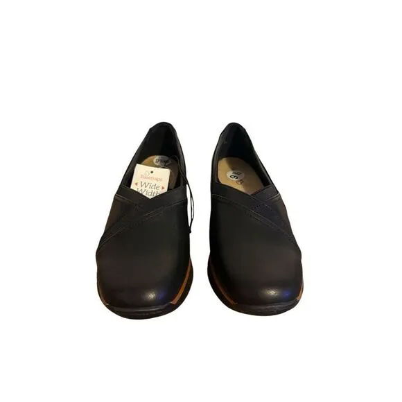 Brand New BareTraps Gleena Closed Toe Black Loafers 9.5 Wide Width