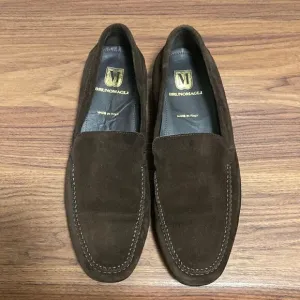 Bruno Magli Encino Casual Vamp Brown Suede Mens Loafers. Size 8 M.