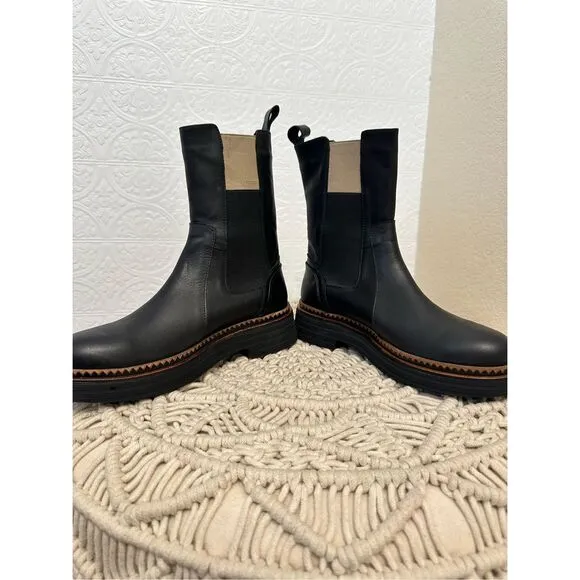 Bueno Black Gizelle Pull On Boots Size 38 or 7.5 New