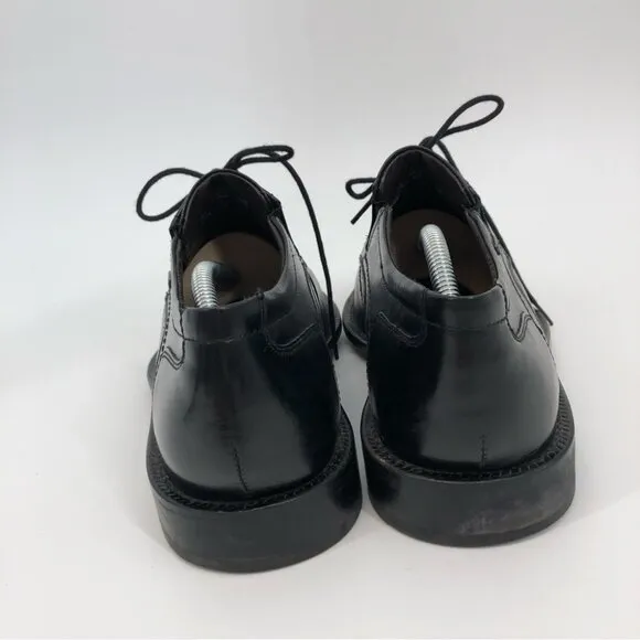 Bugatti Black Leather Lace Up Boots | Breathable for All Seasons