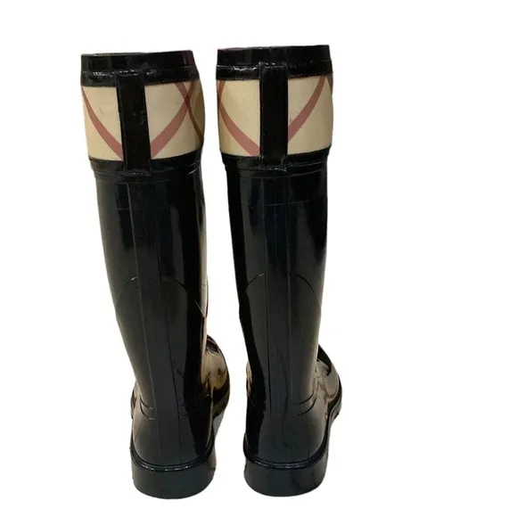 BURBERRY Rubber Printed Rain Boots Sz 35  Knee-High Boots Black Round-Toes