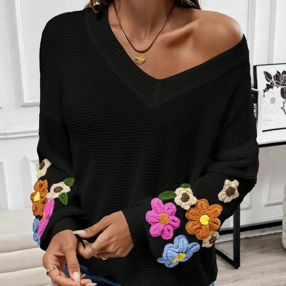 Casual V-Neck Crochet Lantern Sleeve Pullover Sweater For Women