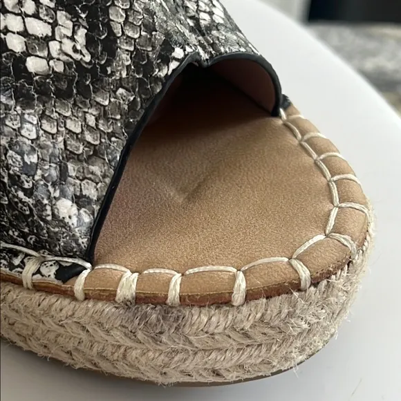 Catherine Malandrino Black &amp; Gray Python Cirkly Espadrille Wedges Size 10 New