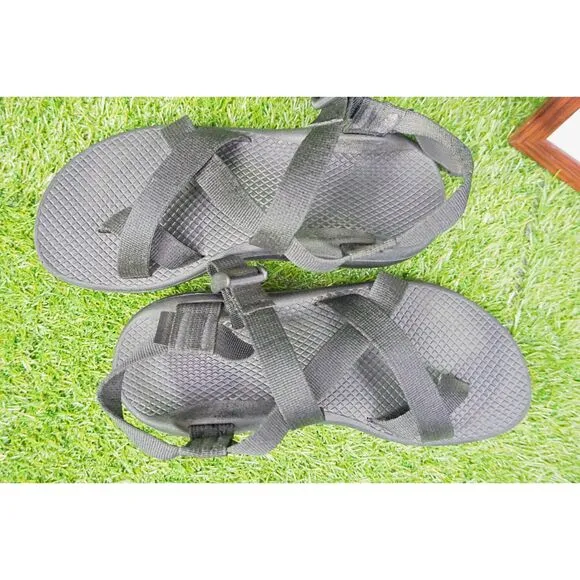 Chaco Black Strap Sandals - Women's Size 8
