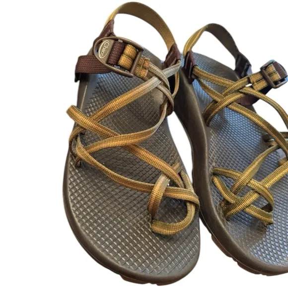 Chaco Men Hiking Adjustable Strap Sandals
