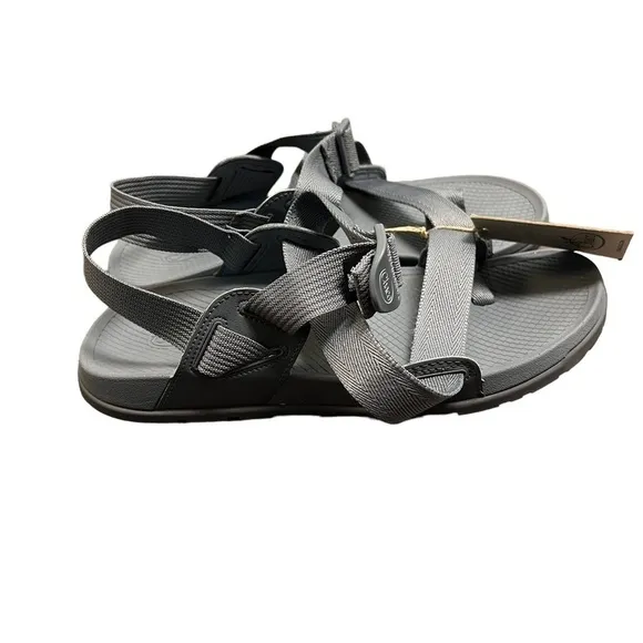 Chaco Men's Lowdown 2 Sandal Gray adjustable