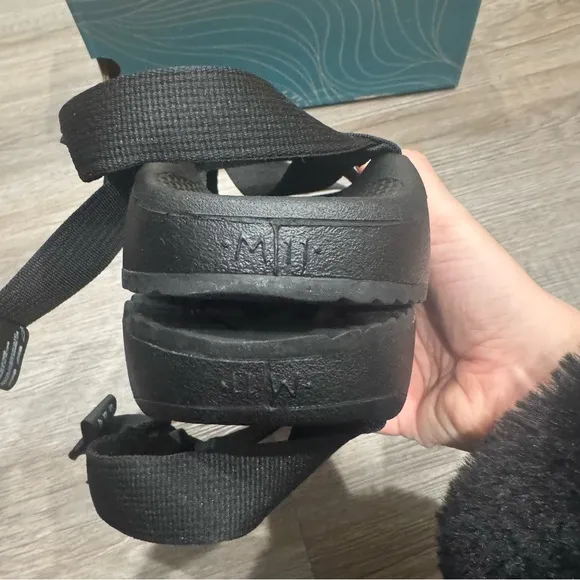 Chaco ZCloud Solid Black Noir Adjustable Strap Sandals