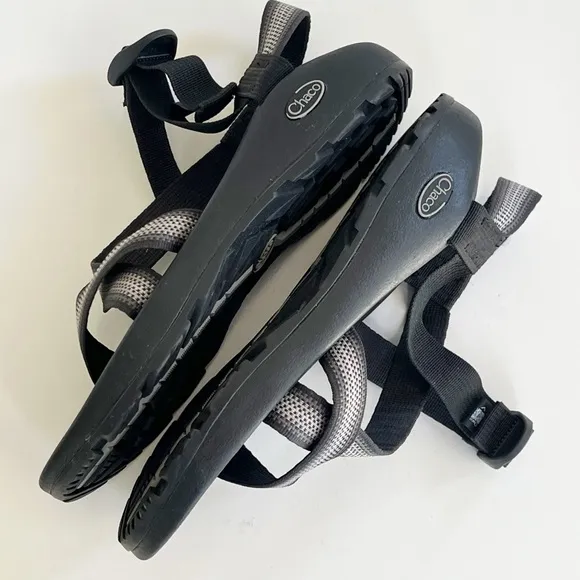 Chacos Men’s Z1Adjustable Strap Split Gray Classic Sandals Size 9