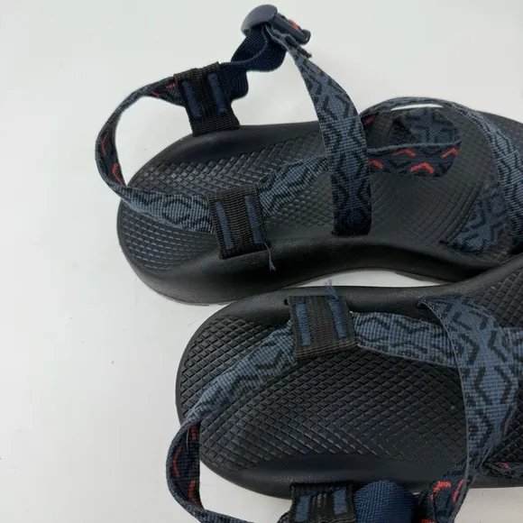 Chaco’s Z/2 Adjustable Strap Sandals Size 8 Black/Blue