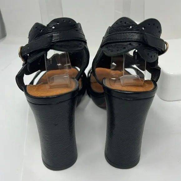 Chie Mihara 39.5 US 9.5 Laser Cut Black Leather Block Heel Sandals Heels Shoes