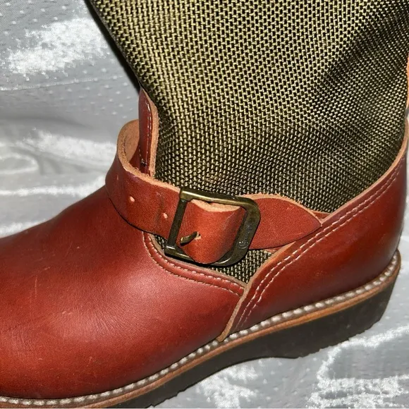 Chippewa Brown and Green Heeled Boots