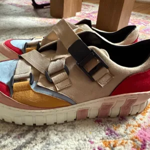 Chloe Red and Blue Sneakers with Velcro Straps