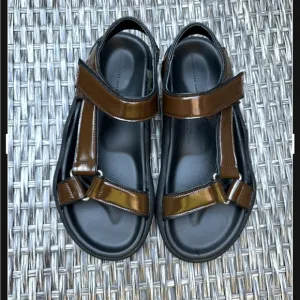 Christopher Kane Leather Flat Sandals - Size 37 - NEW - in Brown