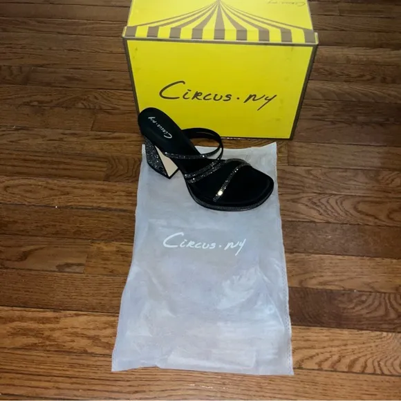 Circus NY by Sam Edelman Hanson Platform Sandals Black w/ Silver Women’s Size 8