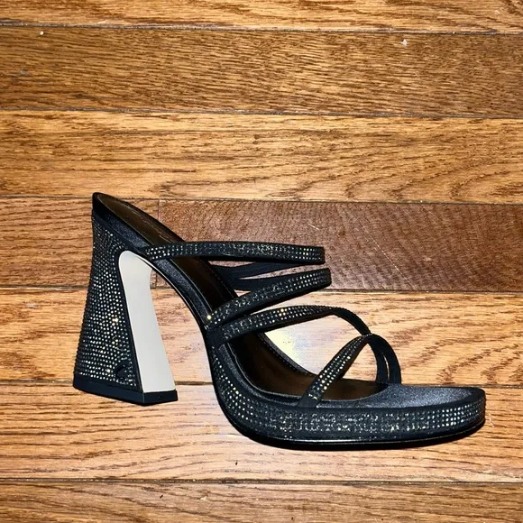Circus NY by Sam Edelman Hanson Platform Sandals Black w/ Silver Women’s Size 8