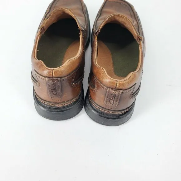 Clarks 78341 &quot;Code&quot; Brown Leather Slip On Moc Square Toe Loafers Men's Size 7M