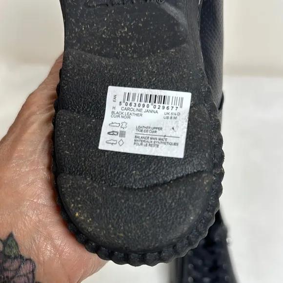 Clarks Black Sneakers with Leather Upper and Rubber Sole