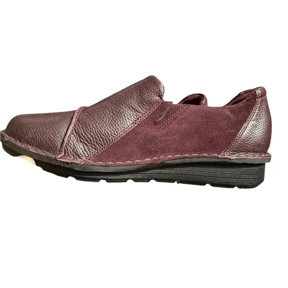 Clark’s Cognac Red Michela Opal Leather &amp; Suede Slip-on Flats 8W