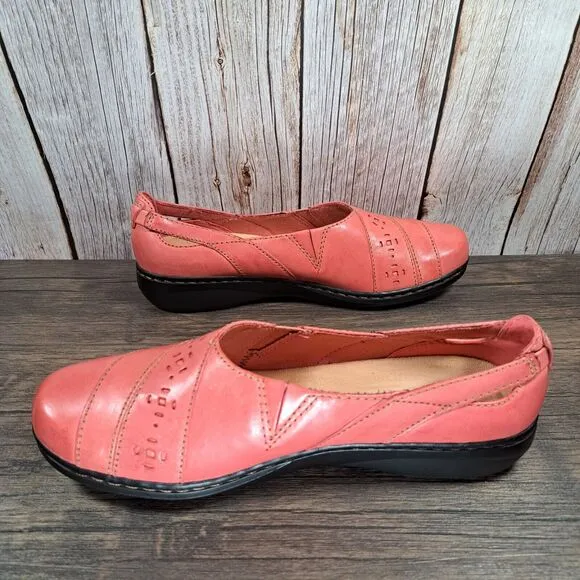 Clarks Evianna Fig4 Coral Leather Slip On Flats Women's Size 10 M (NWOB)