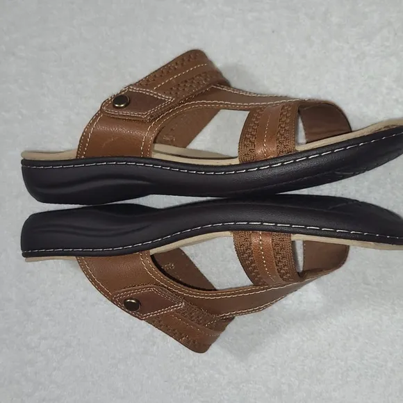Clarks Laurieann Cara Sandals Size 11 Womans
