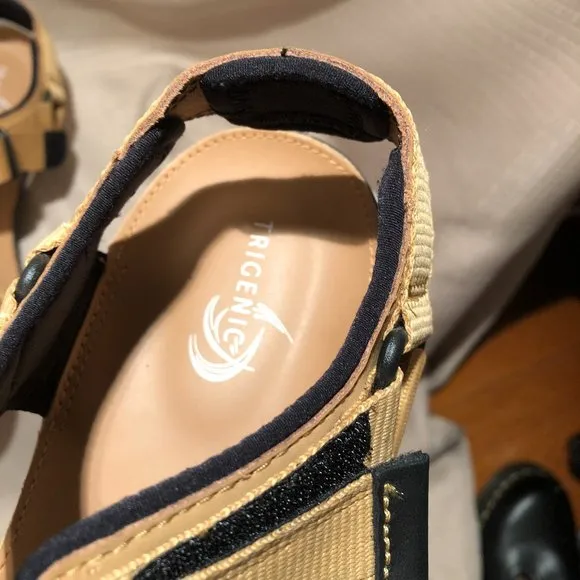 Clarks Trigenic men brown tan sandals,10