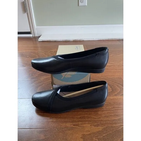 Clarks Un Darcey Ease 2 Black Leather NEW 10 N Slip on Flats