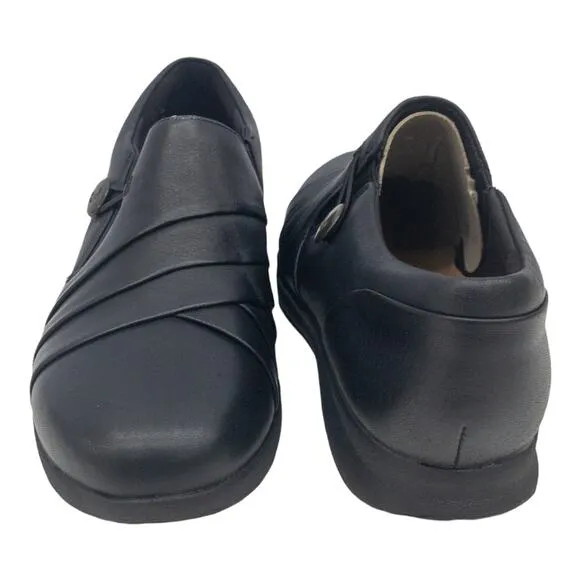 Clarks Un Loop Black Round Toe Loafers Un Adorn Loop Button Leather Slip On 6W