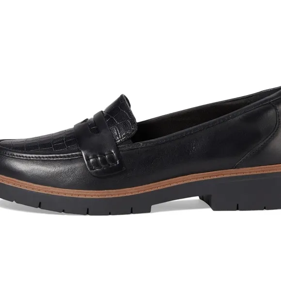 Clarks - Westlynn Ayla - Women's Loafers - NEW