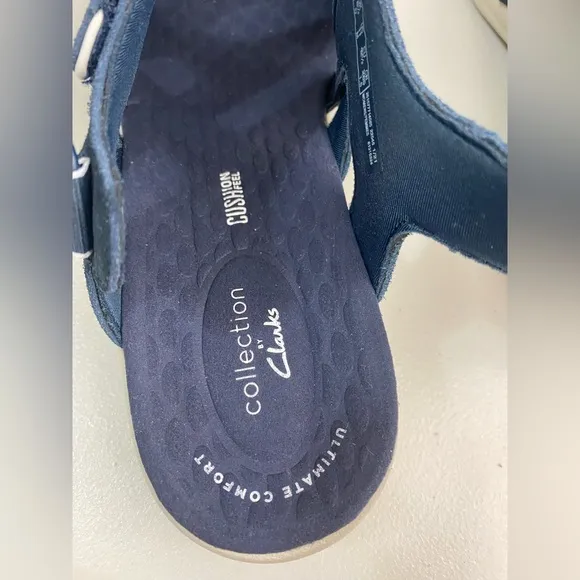 Clarks Women's Alexis Band Sandal, Navy Suede, Size 11