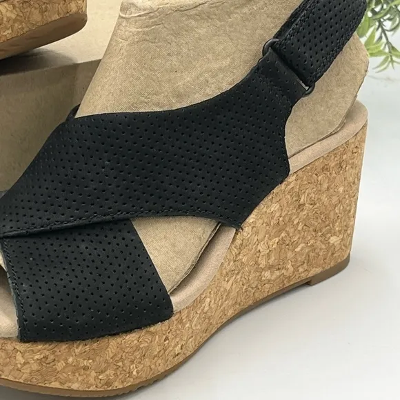 Clarks Women's Annadel Parker Black Suede Cork Wedge Platform Sandal 7.5M New
