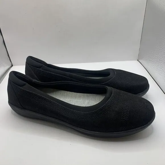Clarks Ayla Low Slip-On NWOB black flats comfort size 8 Wide E6