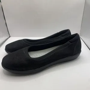 Clarks Ayla Low Slip-On NWOB black flats comfort size 8 Wide E6