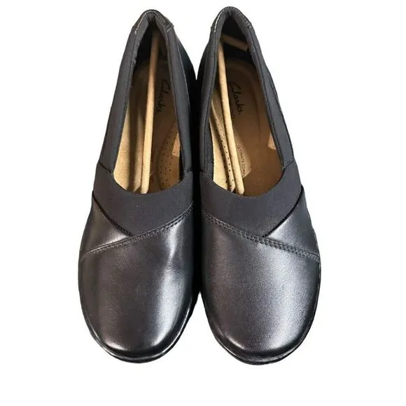 Clarks Women's Cora Charm Slip-On Flats Black Size 9.5M NIB