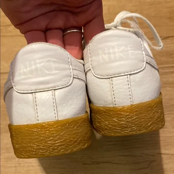 Classic White Nike Sneakers with Brown Sole
