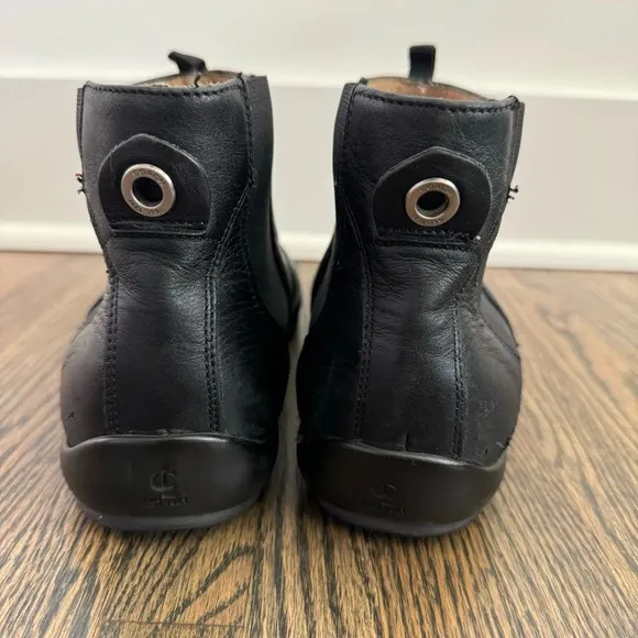 Coach black leather Chelsea boots made in Italy size 11