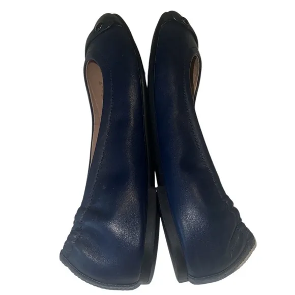 Coach Brandi Navy and Black Leather Slip On Ballet Flats Size 8.5