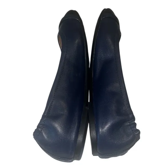 Coach Brandi Navy and Black Leather Slip On Ballet Flats Size 8.5
