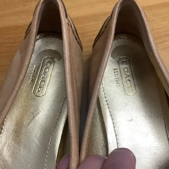Coach Honor Calf Tan Slip on Leather Ballet Flats Women's Size 9.5 Drivers Q530