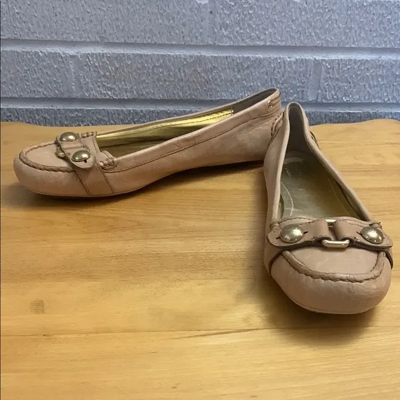 Coach Honor Calf Tan Slip on Leather Ballet Flats Women's Size 9.5 Drivers Q530