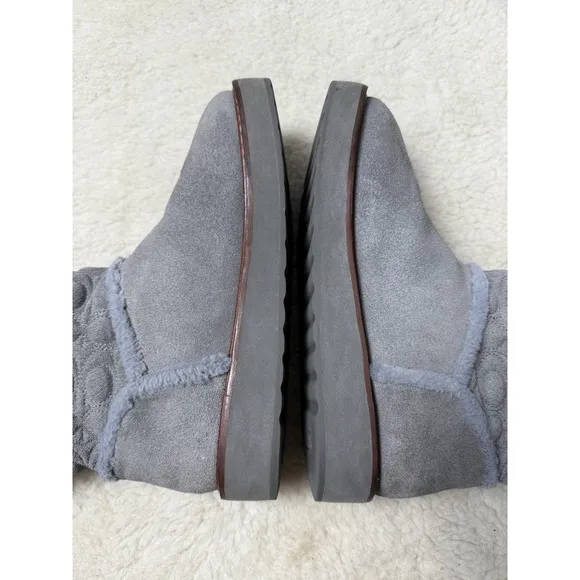 Coach Ivy C1235 Gray Suede Pull On Women's Size 5B Boots Fur Sheepskin Bootie